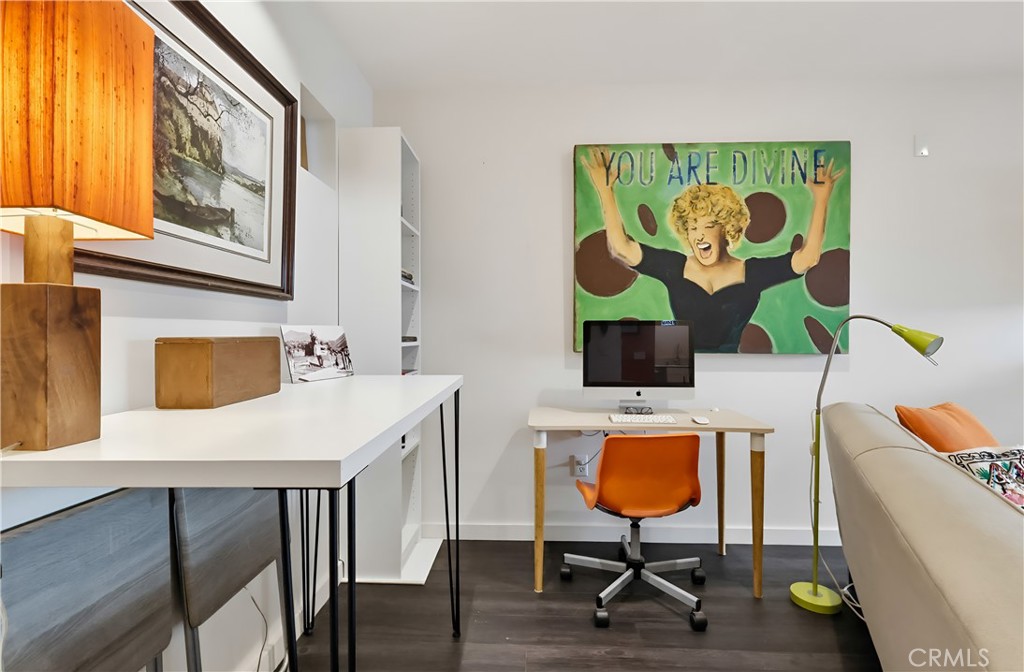 Downtown (DT) - Residential