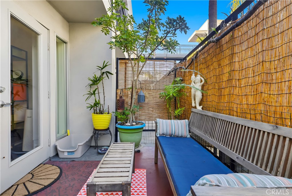 Downtown (DT) - Residential