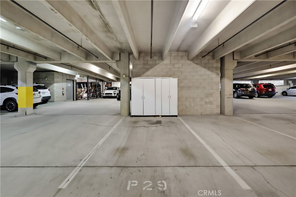 Downtown (DT) - Residential