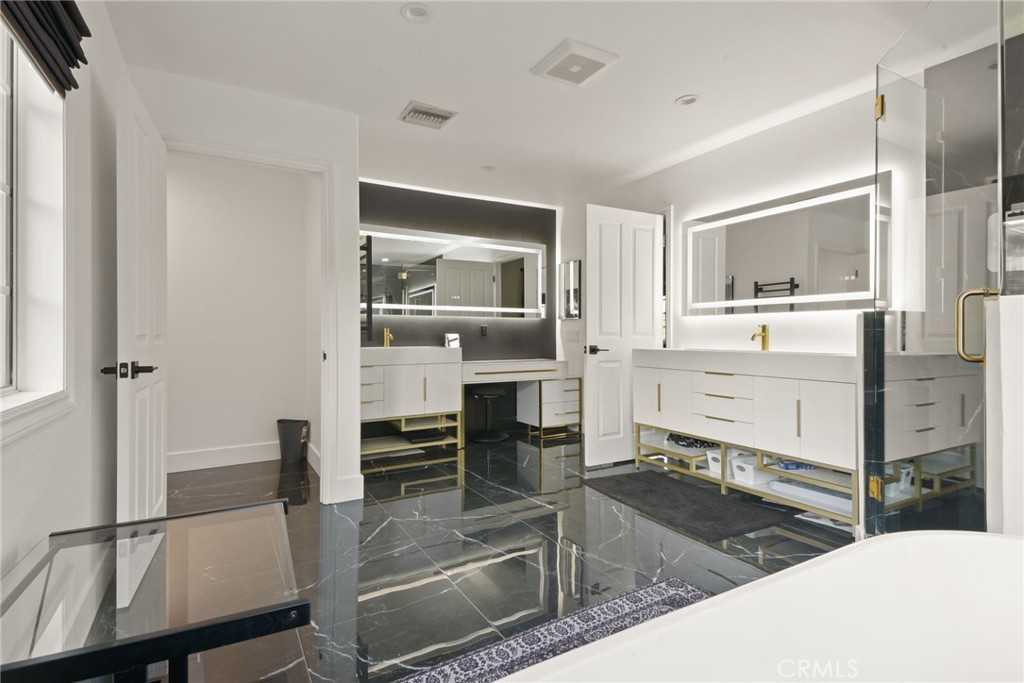 No subdivision name - Residential