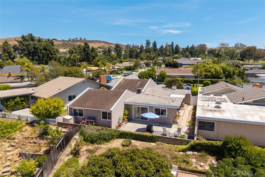 5231 Hiram Lane