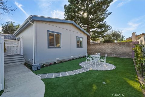 Photo of 7317 Kelvin Avenue, Winnetka, CA 91306 (MLS # SR26047915)