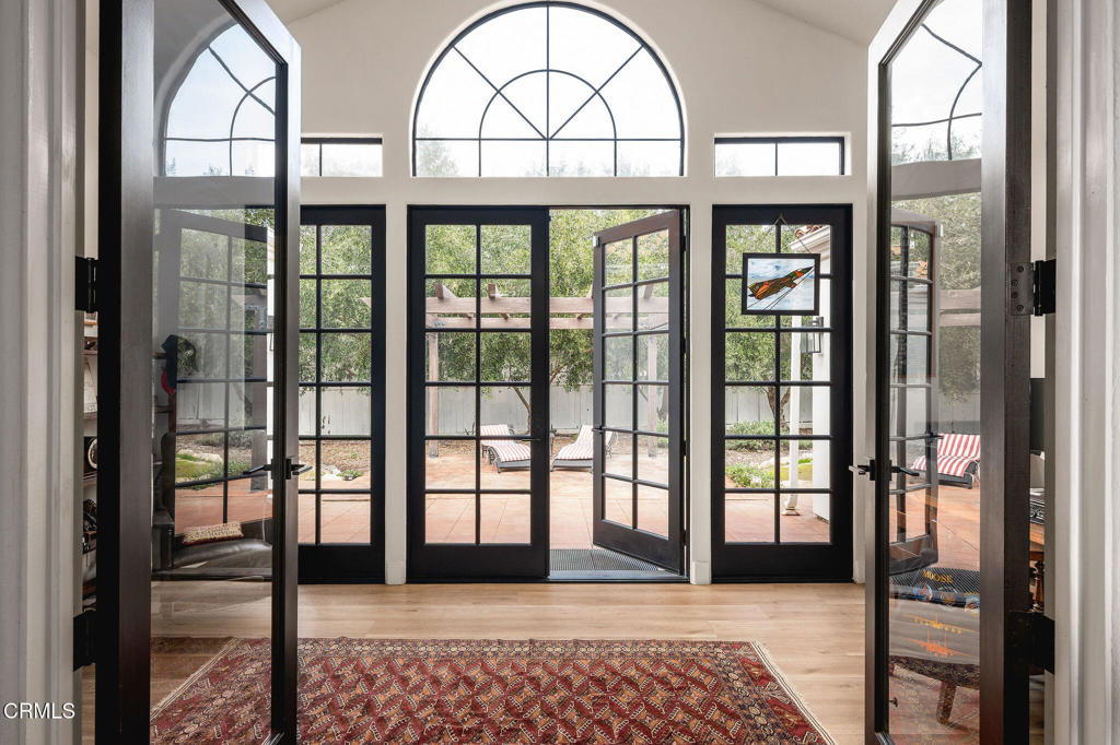 1450 S La Luna Avenue