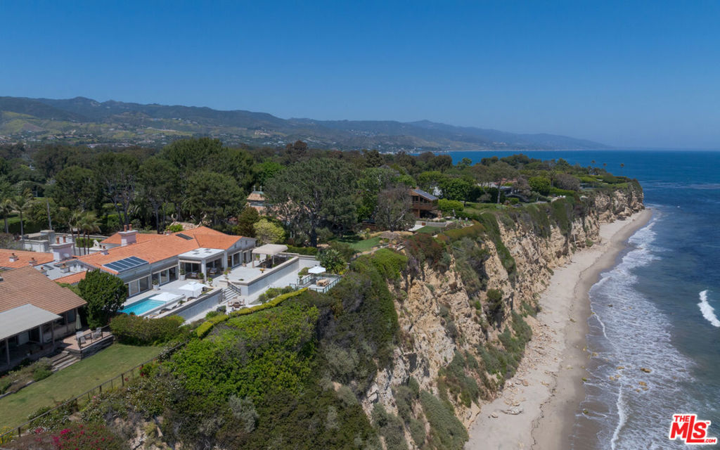 29000 Cliffside Drive