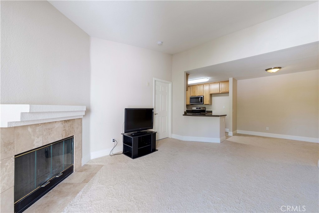 2400 Del Mar Way #207