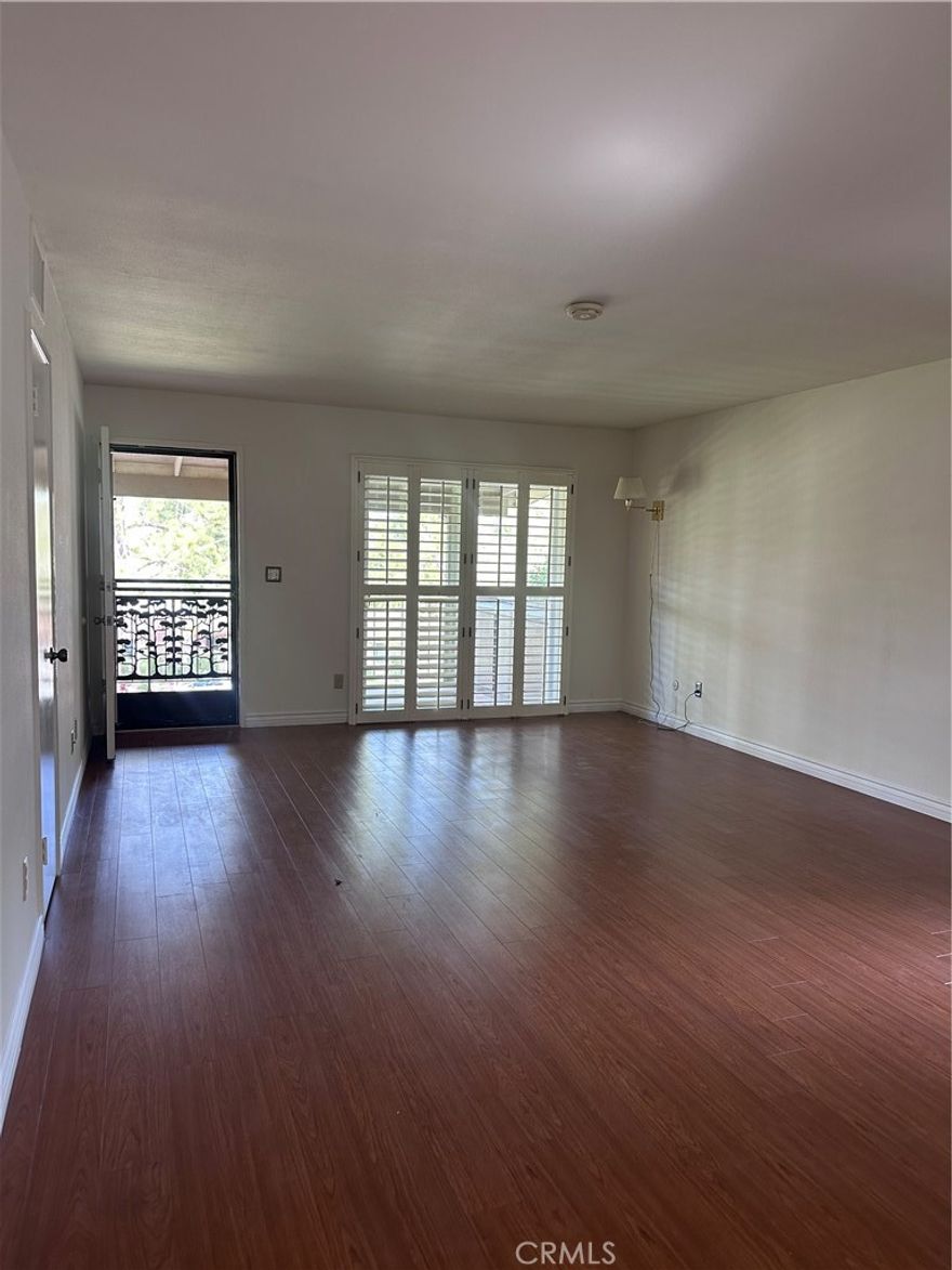 Charming 2 bedroom 2 full bath unit located in the gated Friendly Valley 55+ community. Corner unit with a large patio. The unit is located on the second floor and is surrounded by oak trees that provide tranquility and privacy. Come see what this amazing association has to offer!