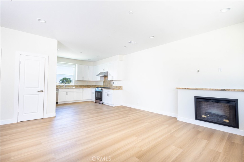 1042 San Juan Street