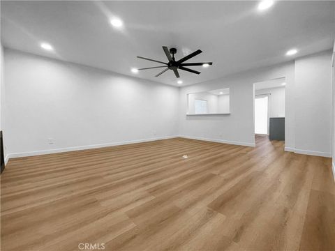 Photo of 1335 W 139th St #101, Gardena, CA 90247 (MLS # SB26039942)