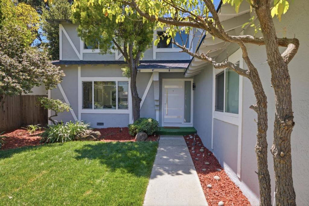 3970 Acapulco Drive