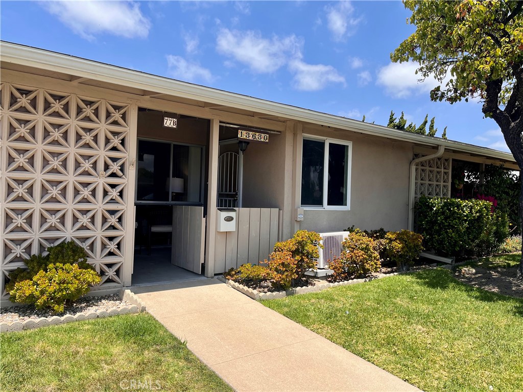 1842 Thunderbird Dr. M2-#1C