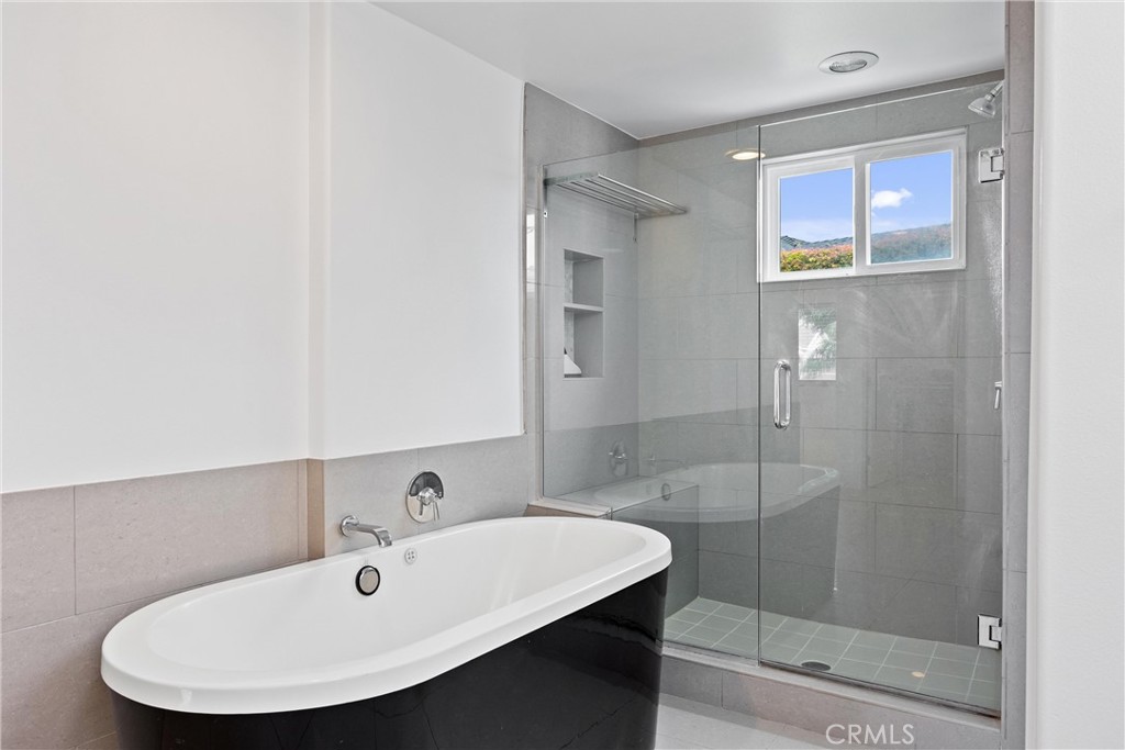 Freedom Homes (FREE) - Residential Lease