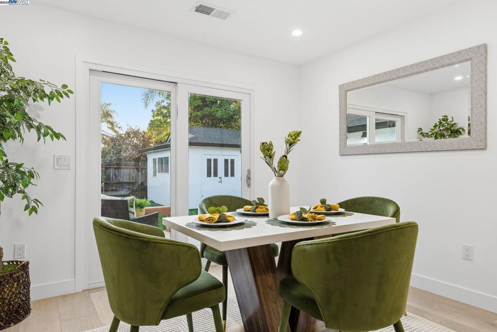 SAN LEANDRO BRDR - Residential