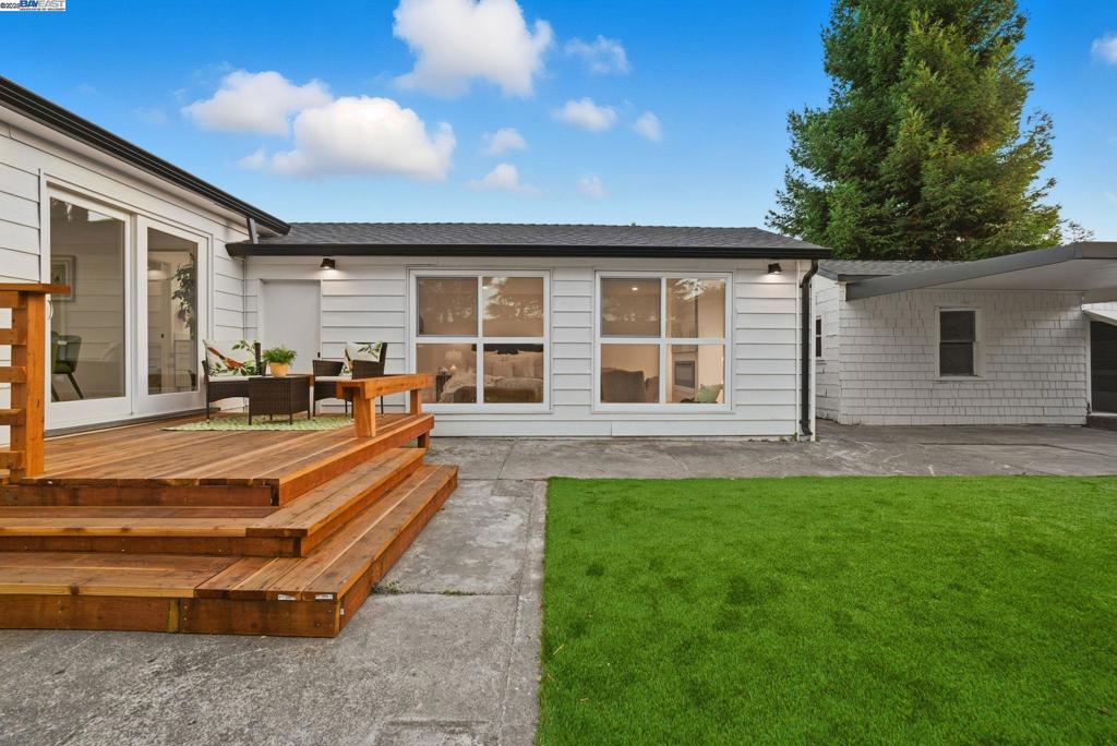 SAN LEANDRO BRDR - Residential