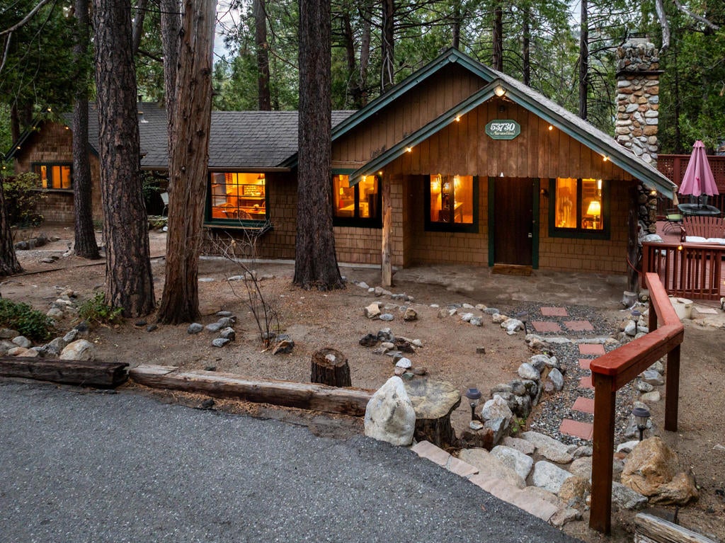 53730 Marian View Drive