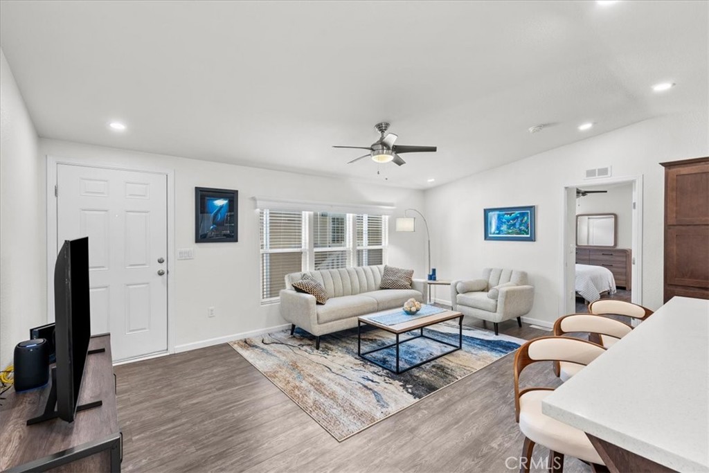 21851 Newland Street 46