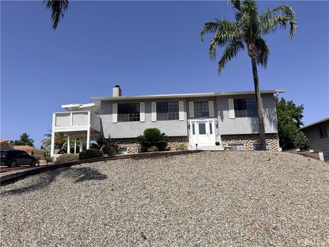 30745 Long Point Canyon Lake CA 92587