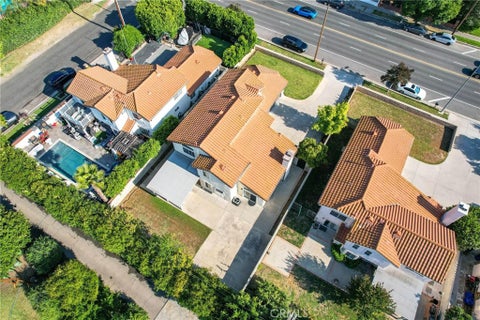 Tiny photo for 17543 Saticoy St ST, Northridge, CA 91325 (MLS # SR26102073)