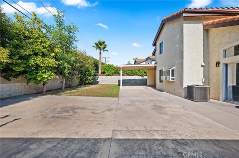 Tiny photo for 17543 Saticoy St ST, Northridge, CA 91325 (MLS # SR26102073)