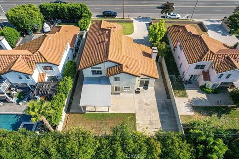 Tiny photo for 17543 Saticoy St ST, Northridge, CA 91325 (MLS # SR26102073)