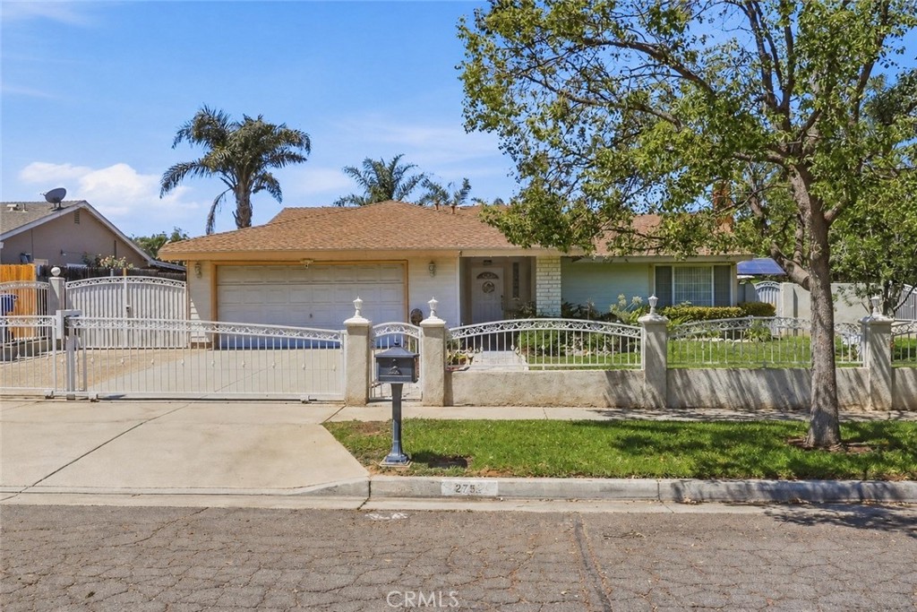 2752 Litchfield