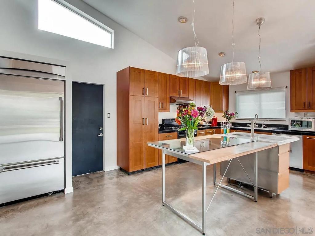 Clairemont - Residential Lease