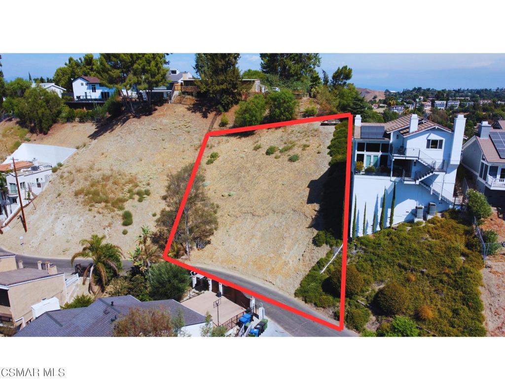 Huge asking price slash! Builders and developers, seize this exceptional opportunity to create your dream home in the prestigious Woodland Hills neighborhood, south of Ventura Blvd! This vacant hillside lot boasts over 90 feet of street frontage and 136 feet of depth, with convenient direct street access in a quiet, highly sought-after area. Zoned RE40-1, the property offers versatile options for residential development, including zoning modifications (ZI-2462) and equine keeping (ZI-2438). Designated for Minimum Residential land use, the lot is free from specific plan areas or overlay districts, offering greater flexibility for your building plans. This is a rare find for anyone looking to build a stunning single-family residence in one of Woodland Hills' most desirable locations. Don't miss out on this unique opportunity!