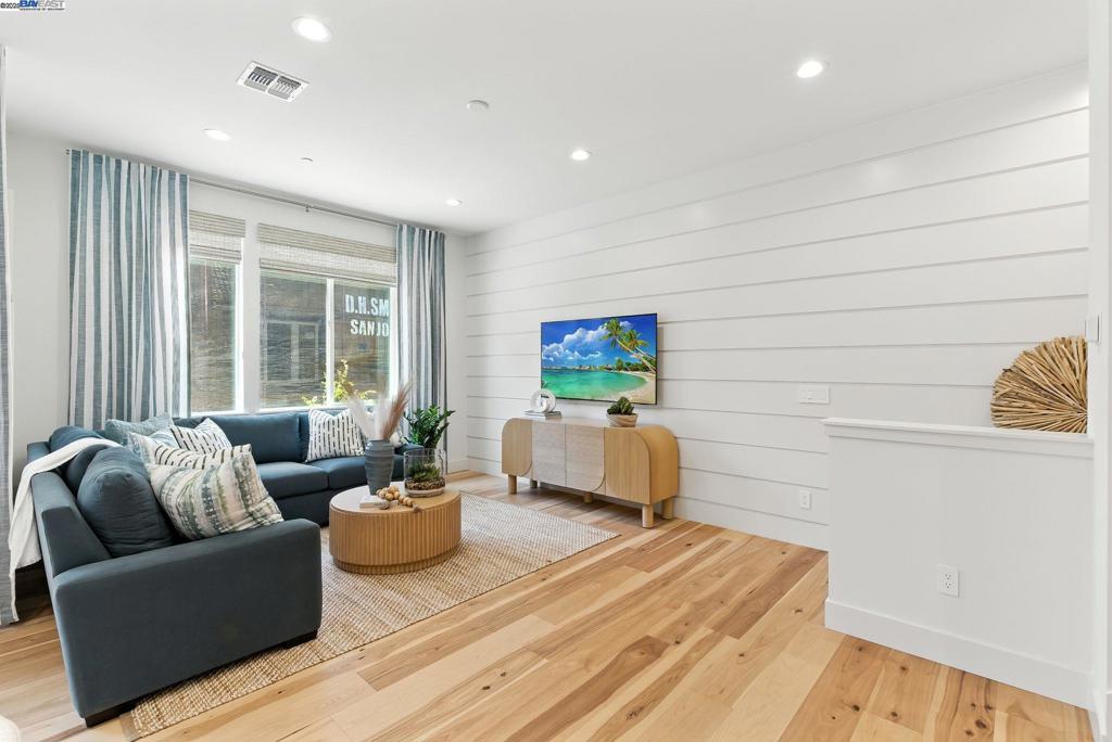 ALAMEDA - Residential