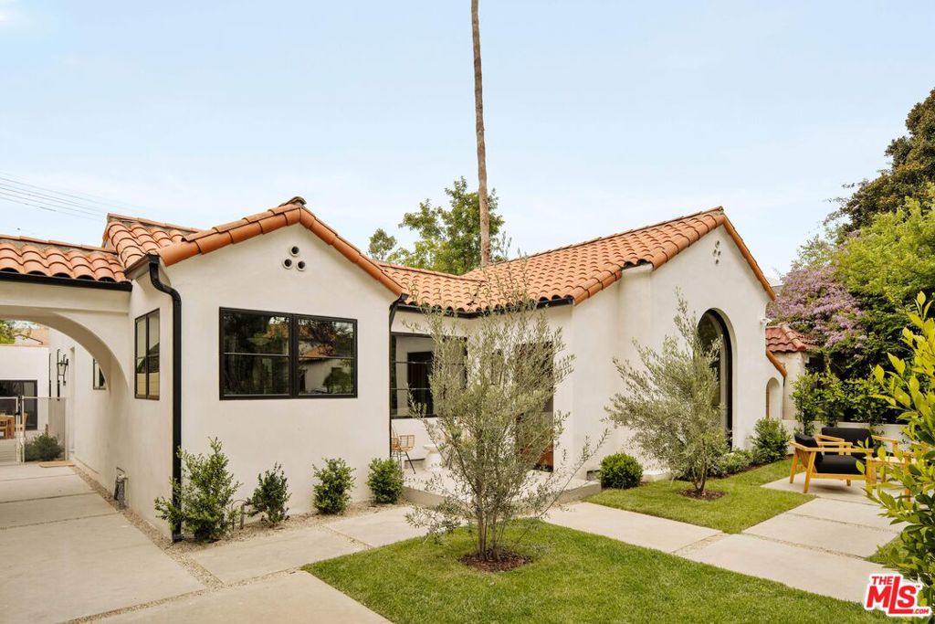 6500 W 5th Street, Los Angeles CA 90048