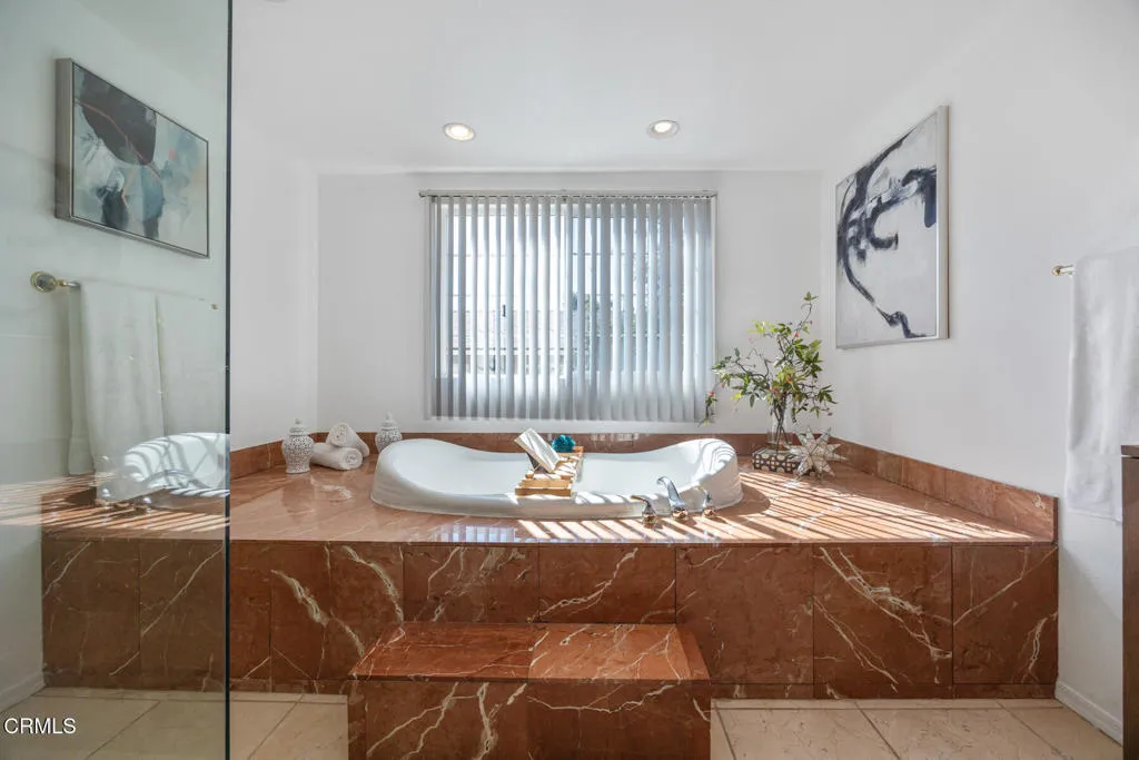 Pasadena, California 91104, United States, 3 Bedrooms Bedrooms, ,2 BathroomsBathrooms,Residential,Active,232730