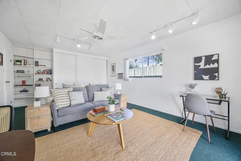 Pasadena, California 91104, United States, 3 Bedrooms Bedrooms, ,2 BathroomsBathrooms,Residential,Active,232730