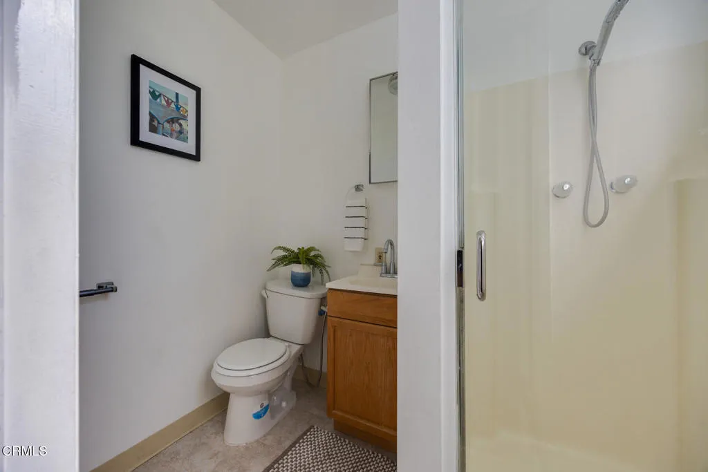 Pasadena, California 91104, United States, 3 Bedrooms Bedrooms, ,2 BathroomsBathrooms,Residential,Active,232730