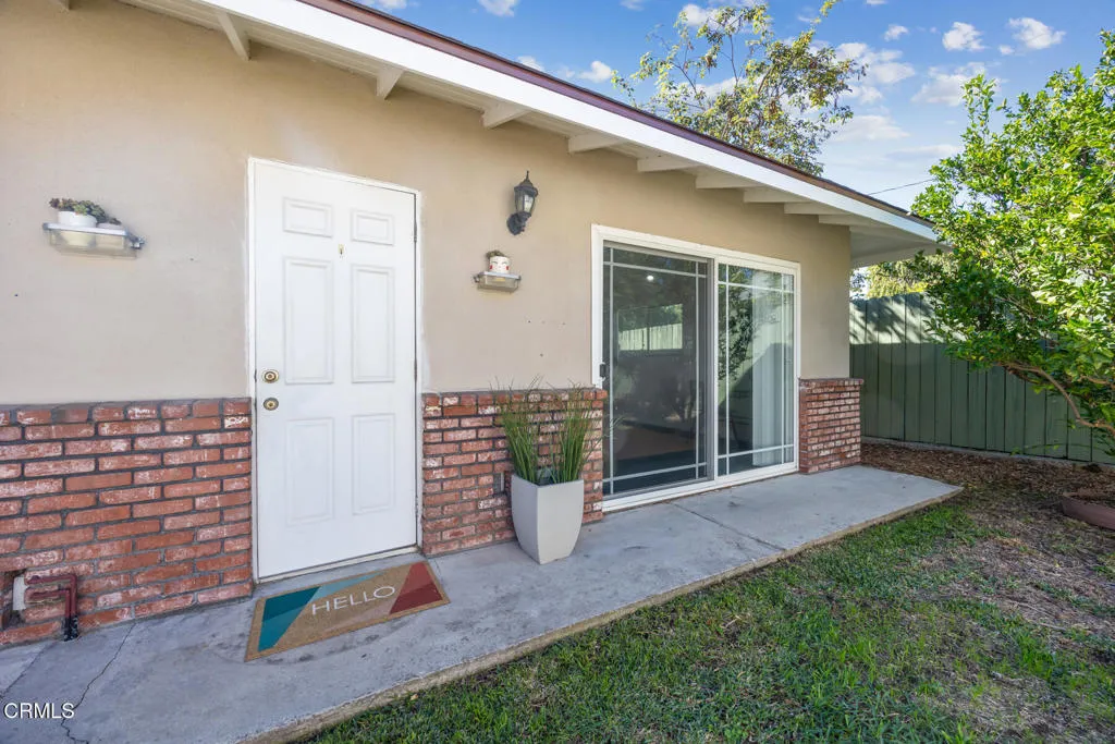 Pasadena, California 91104, United States, 3 Bedrooms Bedrooms, ,2 BathroomsBathrooms,Residential,Active,232730