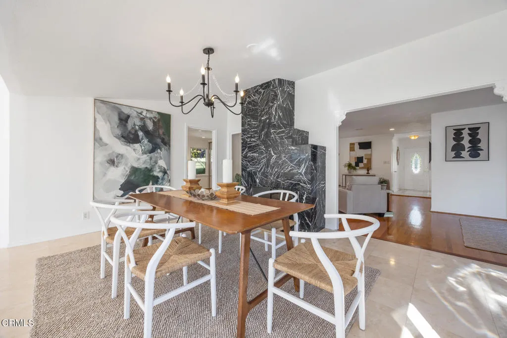 Pasadena, California 91104, United States, 3 Bedrooms Bedrooms, ,2 BathroomsBathrooms,Residential,Active,232730