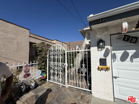 Photo of 4547 W 166th Street #4549, Lawndale, CA 90260 (MLS # 26104687)
