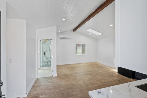 Photo of 6519 Denver, Los Angeles, CA 90044 (MLS # DW25250591) Photo of 6519 Denver, Los Angeles, CA 90044 (MLS # DW25250591)