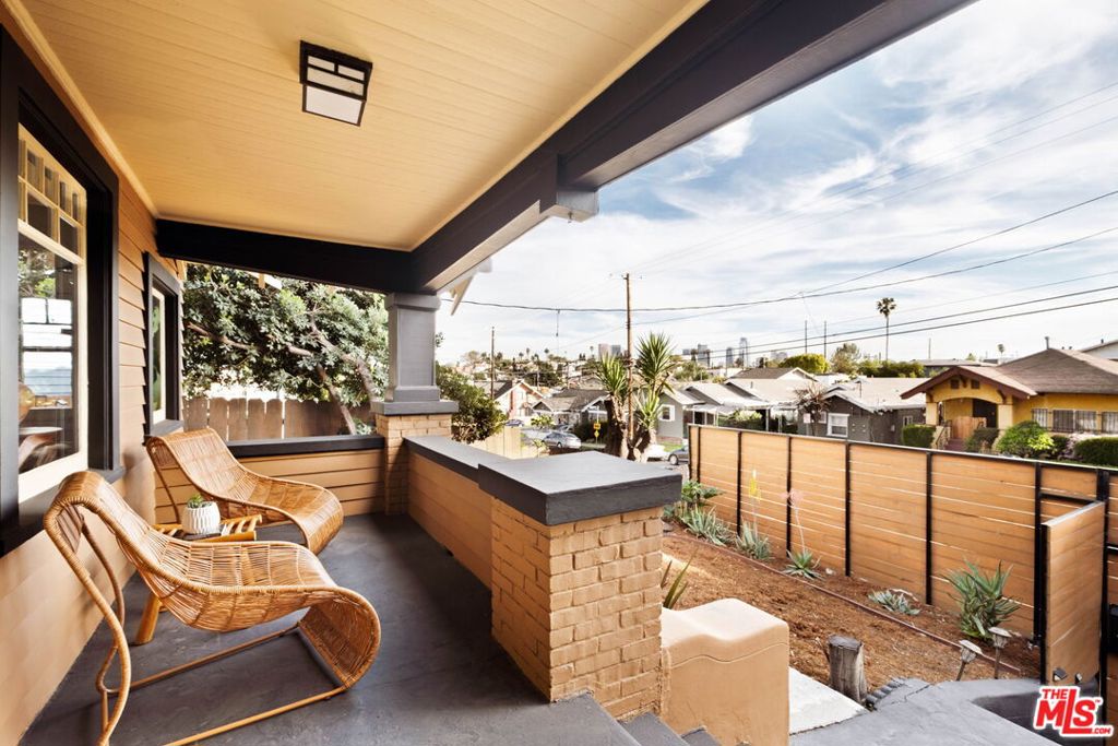 2217 Marathon Street