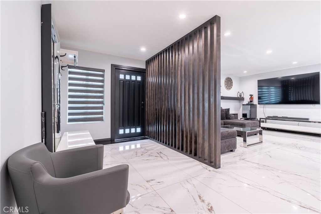 4405 Ventura Canyon Avenue