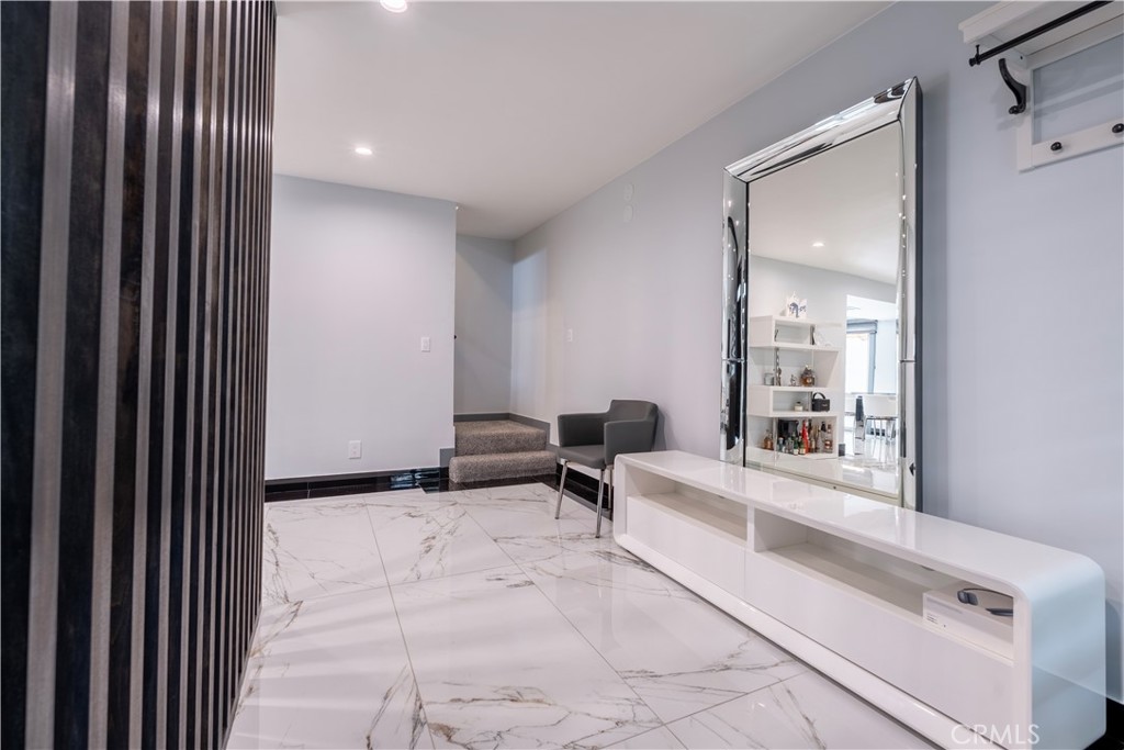 4405 Ventura Canyon Avenue