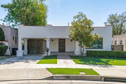 Photo of 528 Spencer Street, Glendale, CA 91202 (MLS # GD25249291) Photo of 528 Spencer Street, Glendale, CA 91202 (MLS # GD25249291)