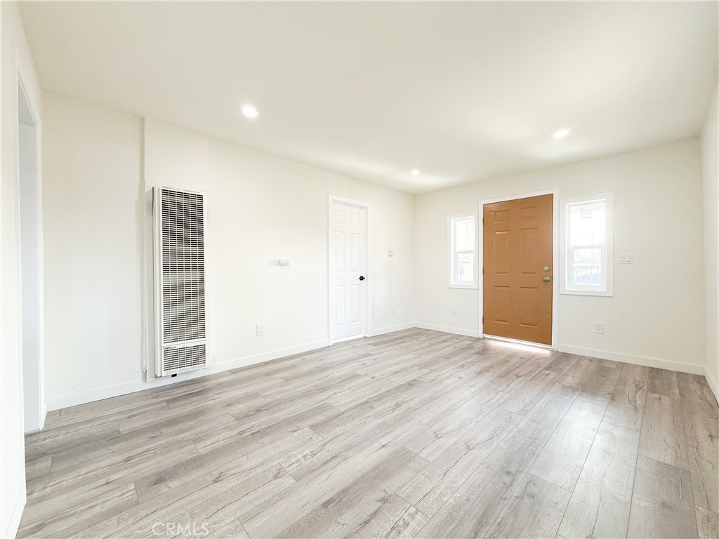 521 W Cherry Street