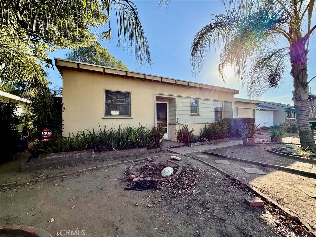 252 E Camino Real