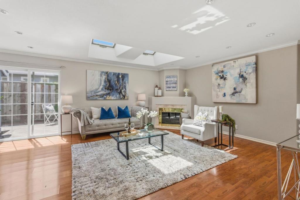 2008 Kentucky Street