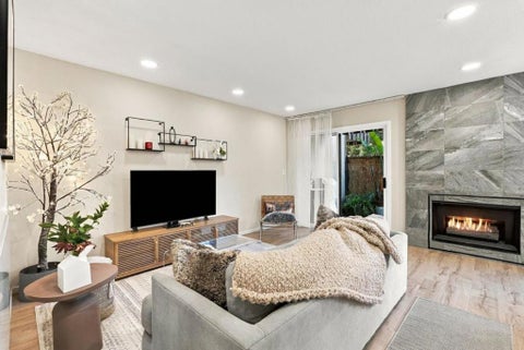 Photo of 610 Gilbert Avenue #19, Menlo Park, CA 94025 (MLS # ML82066100)