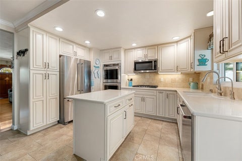 Tiny photo for 20065 Rockwell RD, Corona, CA 92881 (MLS # PW26186055)