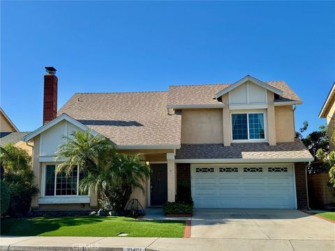 21401 Stonehaven Lake Forest CA 92630