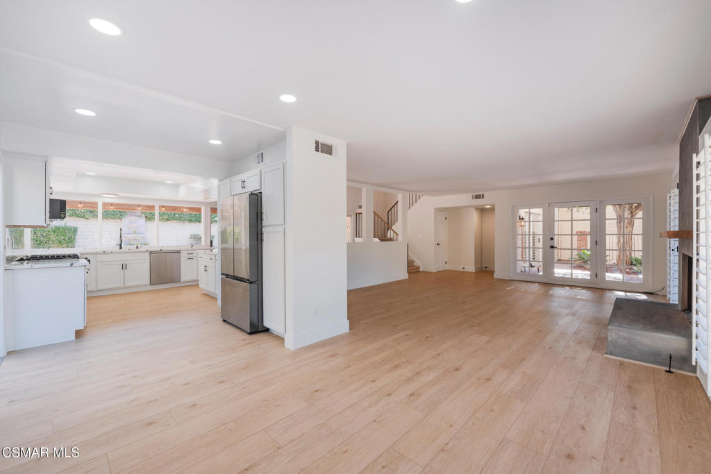 First Neighborhood/Custom-705 - 705 - Residential