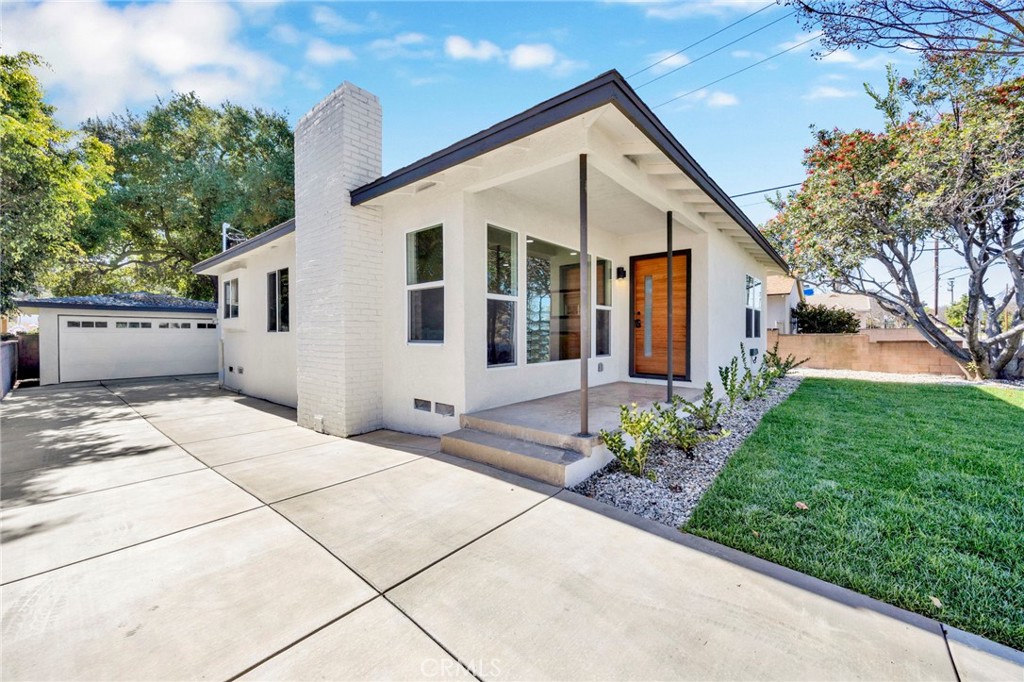 9662 Garibaldi Avenue