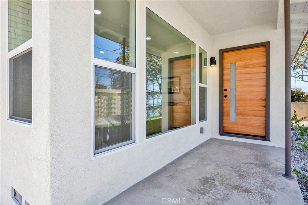 9662 Garibaldi Avenue