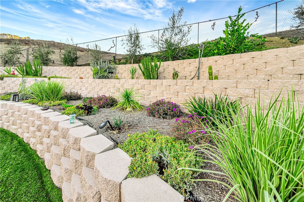 Agoura Park (802) - Residential