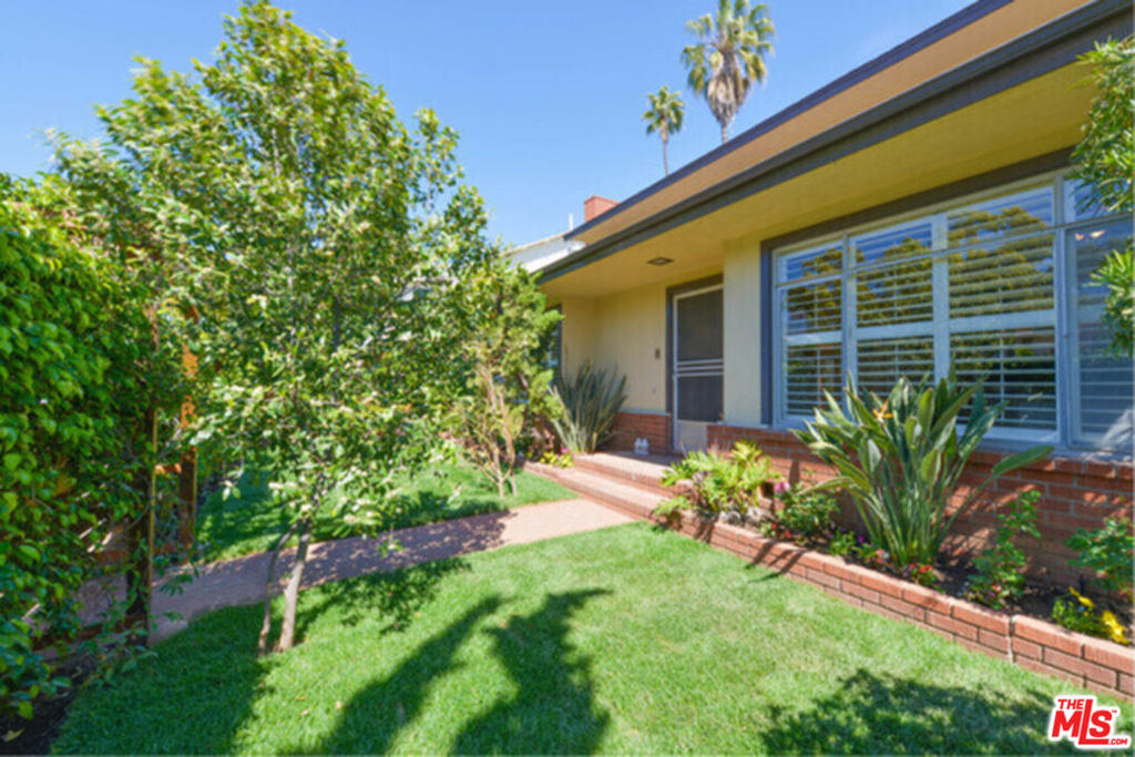 Properties 1 1241 17th Street 1